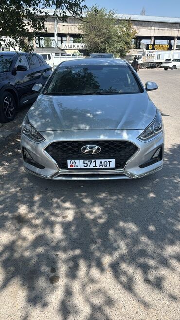 хундай солярис 2013: Представляем седан Hyundai Sonata серебристого цвета, стильный и