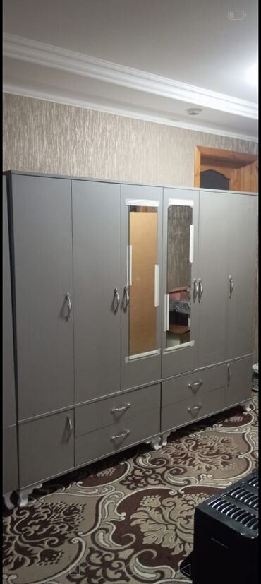 Dolablar: Yeni, 4 qapılı Düz dolab, Dolab-asılqan — 17