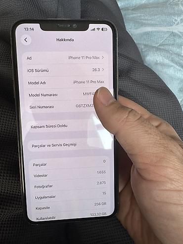 Apple iPhone: IPhone 11 Pro Max, 256 GB, Matte Gold — 7