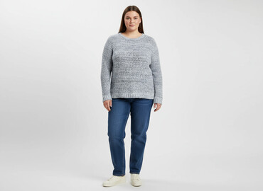 Jumpers: Women`s sweater, size XL