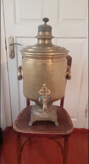 Samovarlar: İşlənmiş Od Samovar, 10-dan çox l, Ünvandan götürmə