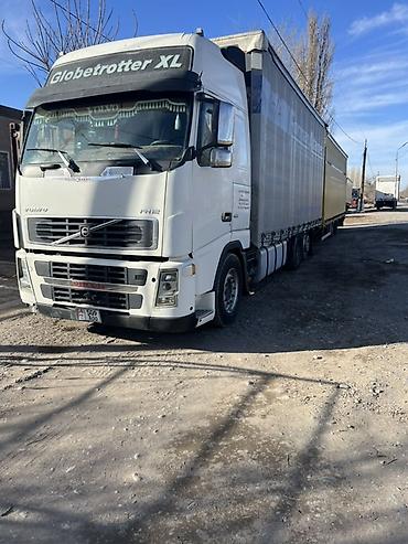 Тягач, Volvo, Тентованный
