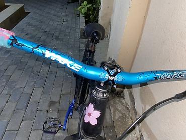 cusa 10872: Dirt/Street velosipedi – custom yığılma Xüsusiyyətlər: - Çərçivə — 5