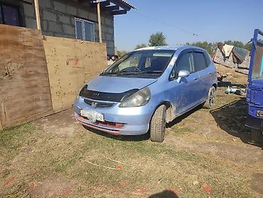 Honda Fit: 2003 г., 1.3 л, Автомат, Бензин, Хэтчбэк at lalafo.kg Honda Fit: 2003 г., 1.3 л, Автомат, Бензин, Хэтчбэк