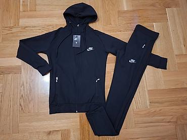 Gornji i donji deo: Ženske trenerke
S M l xl 2xl
3799 din — 8