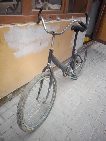 Городские велосипеды: Şəhər tipli velosiped – sadə və praktik konstruksiya - Çərçivə: aşağı