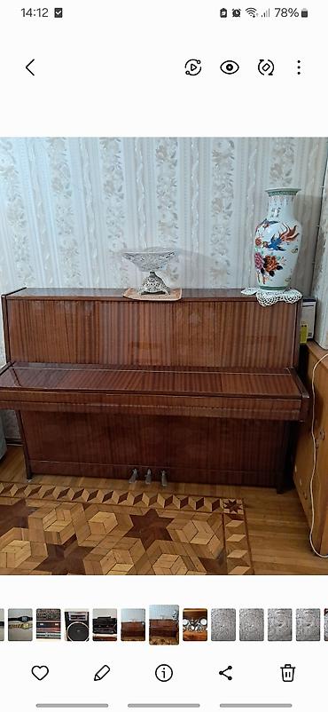 Musiqi alətləri: Upright pianino – klassik dizaynlı, ağac teksturalı korpus. - Korpus — 1