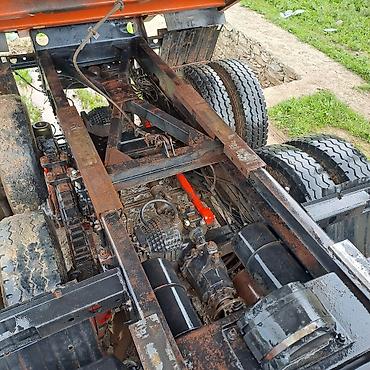 mercedes 180 b: KAMAZ 6x4 özboşaldan yük maşını - Kuzov: üç tərəfli hidravlik dump — 8