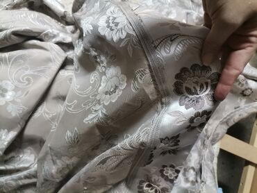 decije zavese: 2 iste draper zavese, prelepe šare i materijal. Sirine 170cm a dužina