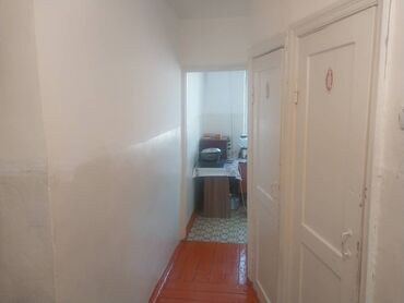 дом иссык куле: 3 комнаты, 70 м², Индивидуалка, 3 этаж, Старый ремонт