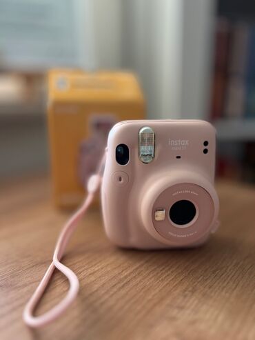 Fotokameralar: İdeal vəziyyətdə İnstax mini11 satılır