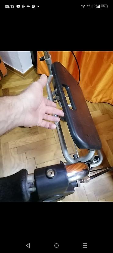 Hodalice, štake, štapovi za hodanje, kolica za hodanje: Stolica pokretna odlična

Mirjevo — 9