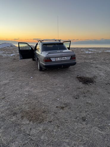 транспорты: Mercedes-Benz W124: 1991 г., 2.5 л, Механика, Дизель, Седан