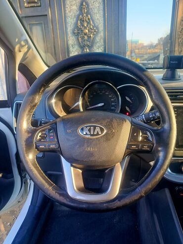 Kia: Kia Rio: 1.6 l | 2015 il Hetçbek — 10