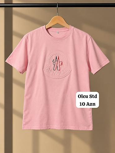 Moncler loqolu açıq çəhrayı T‑shirt - Material: yumşaq pambıq lalafo.az -da Moncler loqolu açıq çəhrayı T‑shirt - Material: yumşaq pambıq