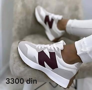 Patike: New Balance patike

CLASSIC

36-46

Cene su na slikama — 9