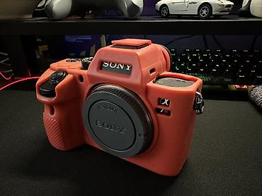 sony linza: Sony α7R III (ILCE-7RM3) tam kadr güzgüsüz fotoaparat - 42.4 MP Exmor — 1