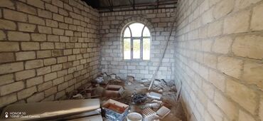 Kommersiya daşınmaz əmlakının satışı: Şəmkir şəhərində ipək yolunun qırağında 2 mərtəbəli abyekt satılır — 14