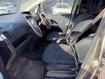 Toyota: Toyota Ractis: 2006 г., 1.5 л, Автомат, Бензин, Хэтчбэк — 8