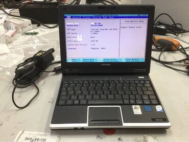 toshiba notebook azerbaycan qiymetleri: Netbuk Toshiba NB100 в идеальном состоянии Atom n270, hdd 120gb Ram
