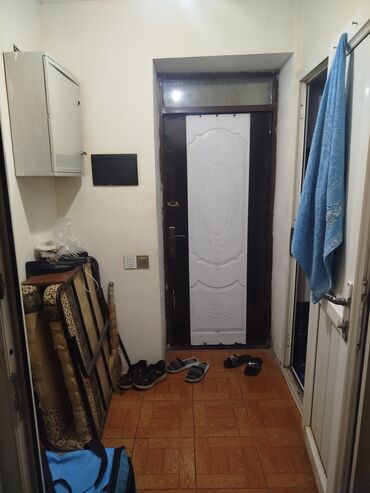 xacmaz ev: 35 kv. m, 1 otaqlı, Kombi, Qaz, İşıq