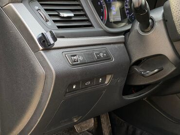 Hyundai: Hyundai Sonata: 2019 г., 2 л, Автомат, Газ, Седан — 5