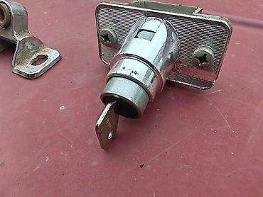 Auto delovi: Brava gepek vrata Lada 2121 Niva 1.6, Lada 2104 Karavan br.2. Polovno — 12