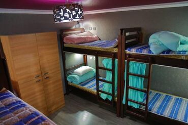 Отели и хостелы: Добро пожаловать в Domhostel города Каракол! Улица Алыбакова 144, обр — 3