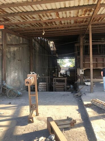 Склады и мастерские: Продаётся 3-этажное нежилое здание на территории СЭЗ Бишкек! 📍 — 12