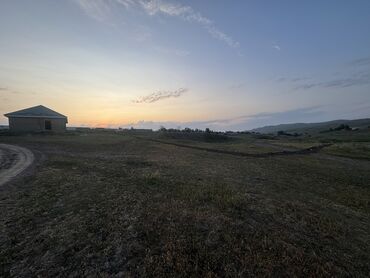 земельный участок военно антоновка: Курулуш, Кызыл китеп