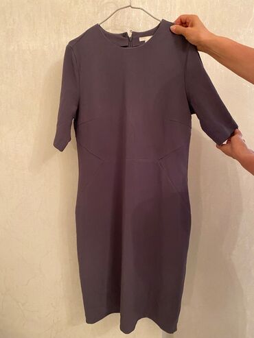 H&M markası, xaricdən gəlib. Demək olar ki geyinilməyib.(Razmer