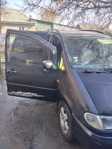 Volkswagen: Volkswagen Sharan: 1996 г., 2 л, Механика, Бензин, Минивэн — 9