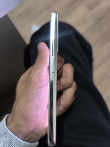galaxy j3: Samsung Galaxy S22 (SM-S901B/DS), Dual SIM Характеристики и — 5