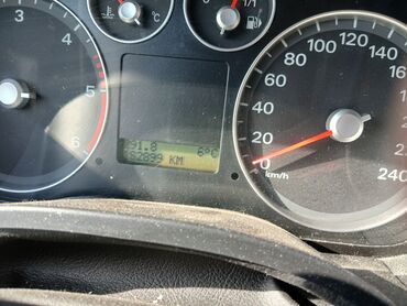 mercedes hecbek: Ford Cmax: 1.6 l | 162000 km. Hečbek