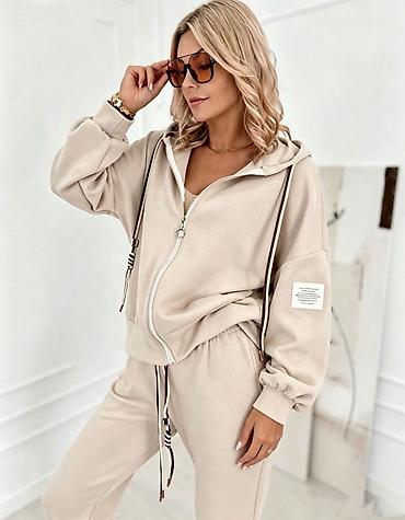 bitkisel mix: Ženski komplet trenerke sa kapuljačom – 2 dela

-3400din
SM L XL — 4