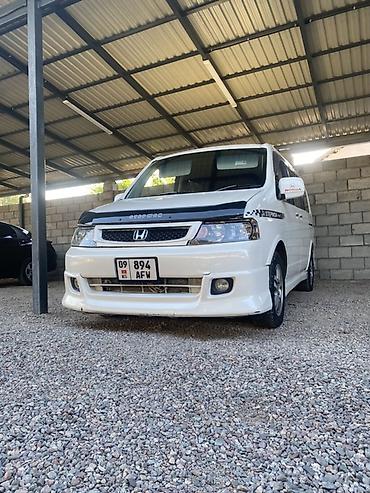 лобовой степ: Honda Stepwgn: 2004 г., 2 л, Автомат, Газ, Минивэн — 1
