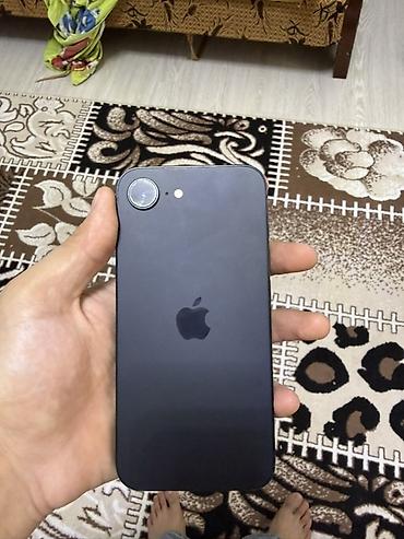 iphone xs max barter: IPhone 16e, 128 GB, Qara, Face ID — 1
