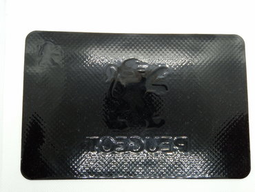 Tuning oprema: Neklizajuća podloga PEUGEOT PEUGEOT gumena neklizajuća podloga — 3