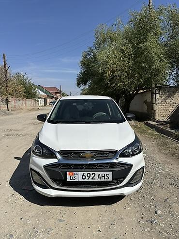 Chevrolet Spark: 2020 г., 1 л, Автомат, Бензин, Хэтчбэк