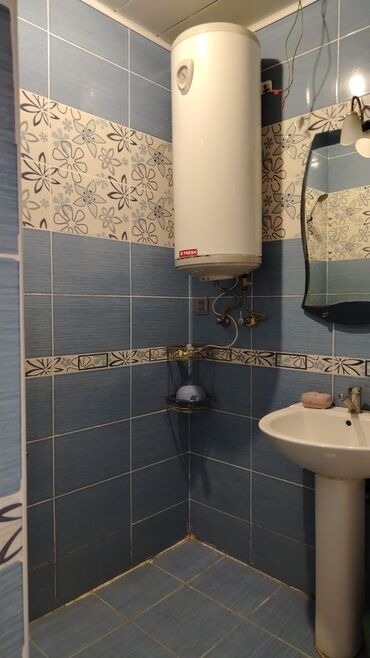 Otaqların satışı: 3 otaqlı mənzil – işıqlı və səliqəli planlama - Geniş zal: klassik — 14