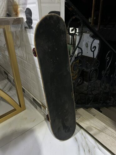 İdman qidaları: Skateboard komplekti - Ölçü: Standart street/park ölçülü gövdə