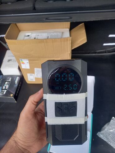 Avtomobil kompressorları və nasosları: Dördü birində çoxfunksiyalı avtomobil enerji təchizatı. Avtomobil — 9