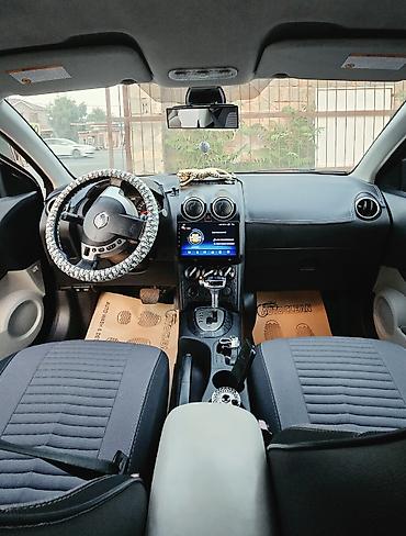 prius baqaj: Nissan Qashqai: 2 l | 2011 il Krossover — 2