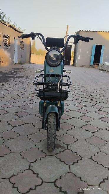 Скутеры: Электроскутер (городской мини-скутер) Описание и особенности: - — 1