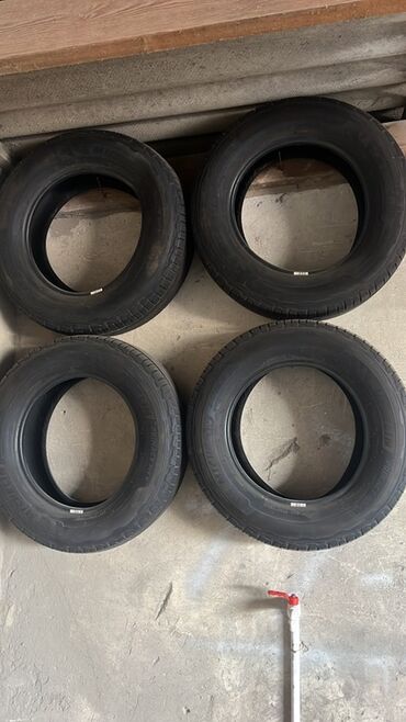 Шины: Шина Michelin 215 / 70 / R 16