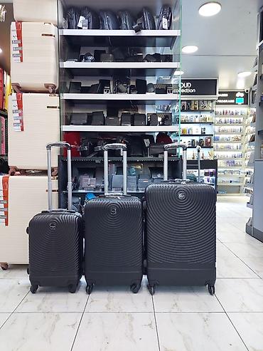 Çamadanlar: Səyahət çamadan dəsti – 3 ölçü - Material: sərt və yüngül ABS/plastik — 1