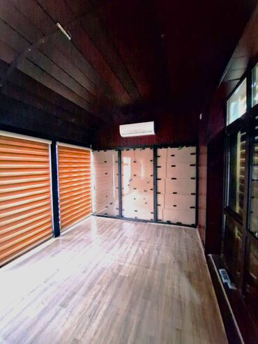 Ofislər: Nərimanov rayonu, “Təbriz” küçəsində, "Heydər Əliyev Mərkəzi"nə yaxın — 21