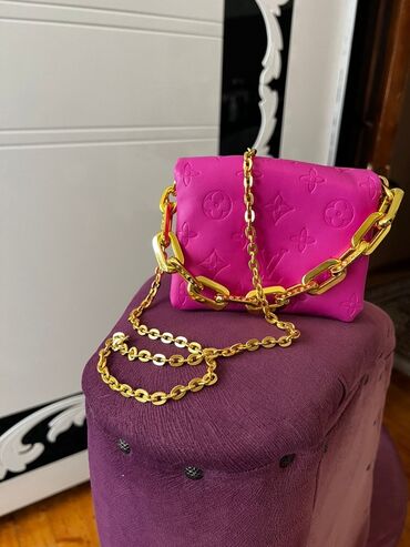 Çiyin çantası, Louis Vuitton, Yeni