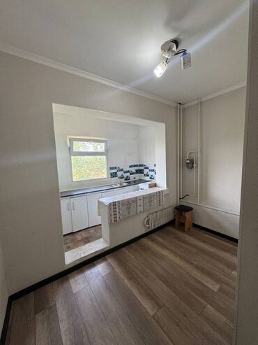 продажа квартир аламедин: 1 бөлмө, 35 кв. м, 105-серия, 5 кабат, Евроремонт