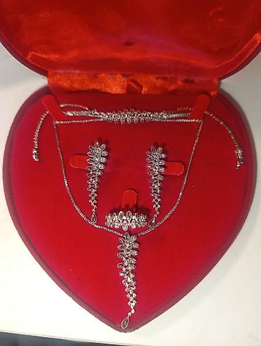 Zərgərlik dəstləri: Ağ qızıl, 585 Əyar — 1